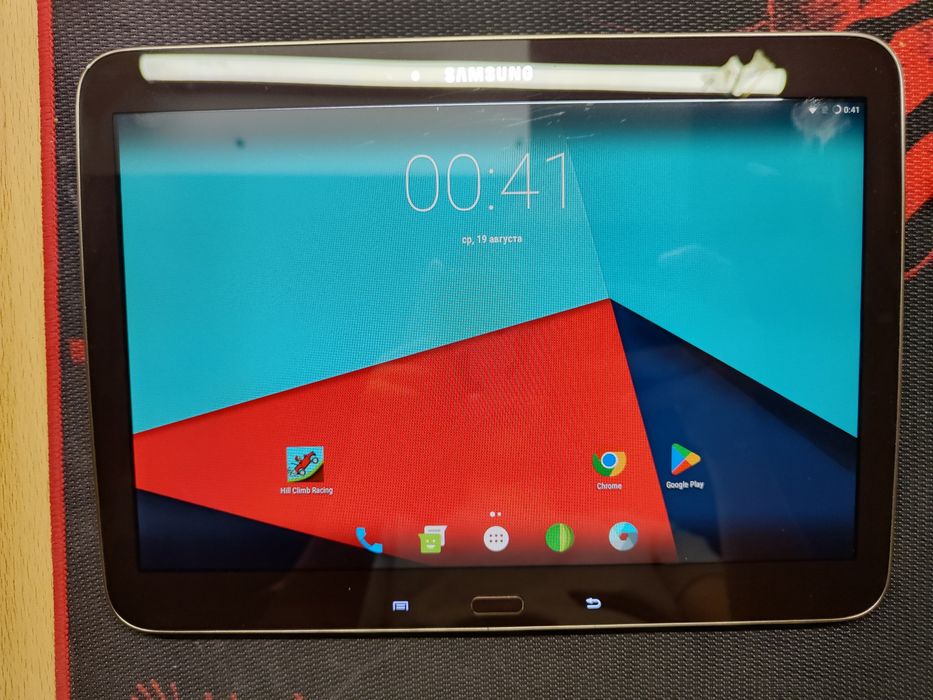 Samsung Galaxy Tab 3 10.1 (16 ГБ)