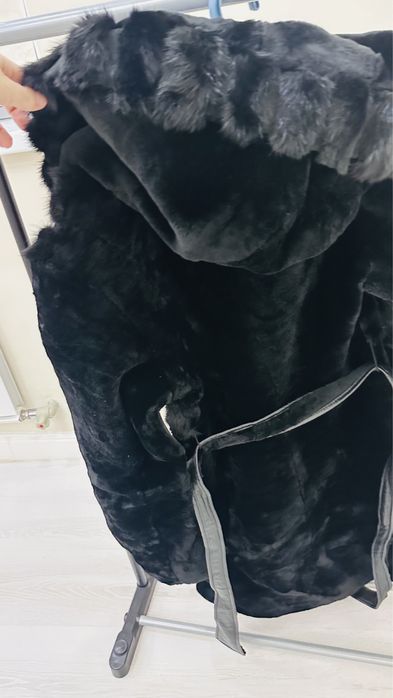 Продается шуба мутон полунорка