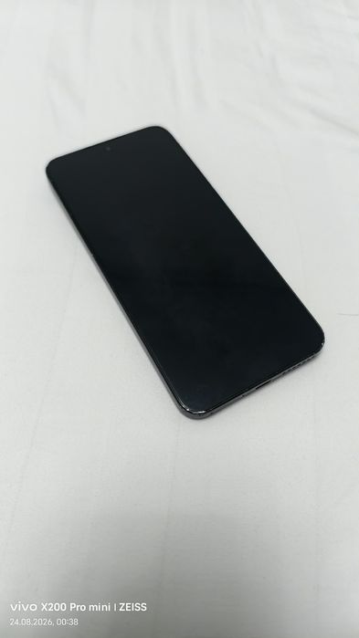 Обменяю xiaomi 15 256/12