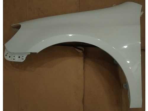 Aripa fata dreapta VW Golf VI 08 – 13 vopsita alba LB9A