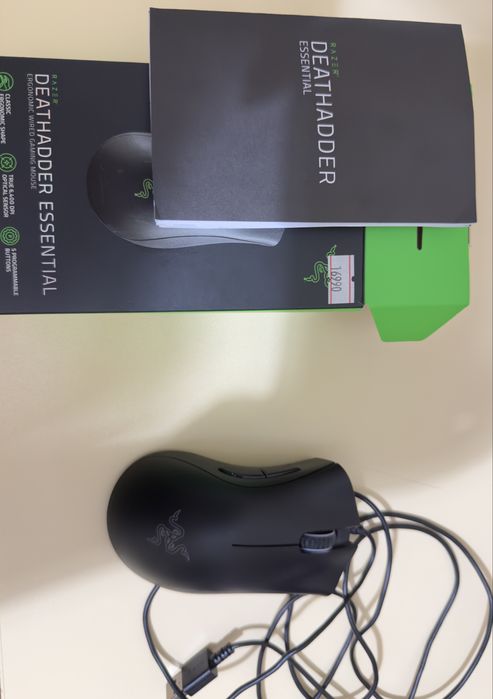 Игровая мышь Razer Deathadder essential