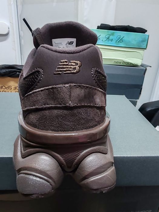 Nb 9060 chocolate