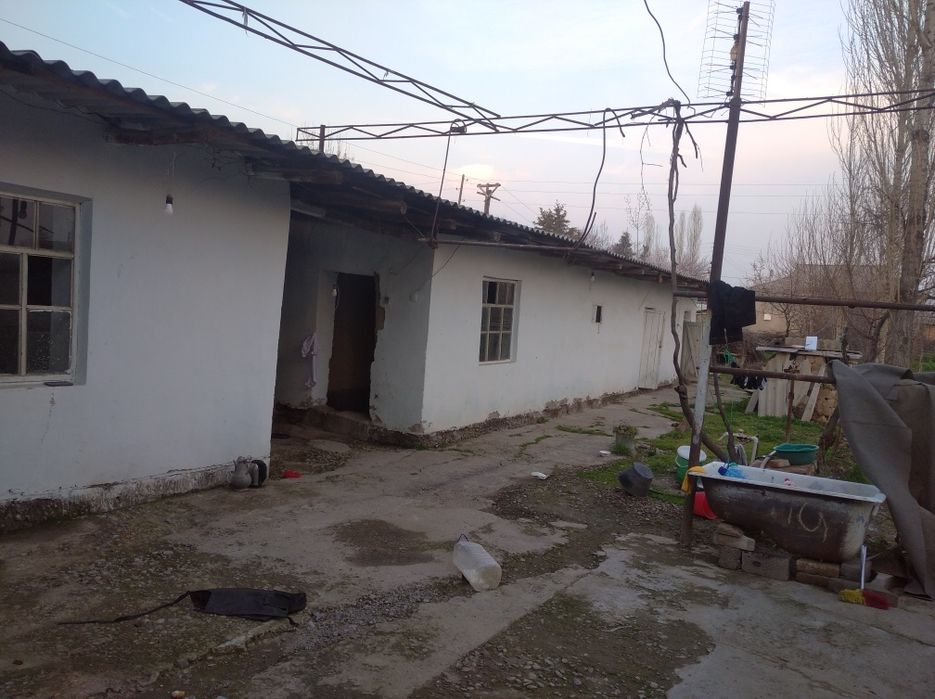 Zudlikda Uy joy sotiladi
