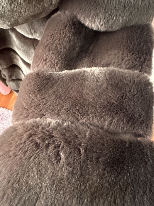 Продам натуральную шубу