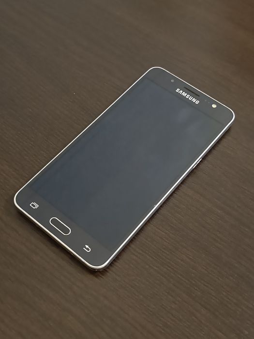 Telefon Samsung Galaxy J5 (2016)