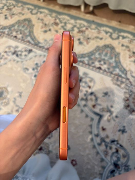 iPhone 17 Pro Orange