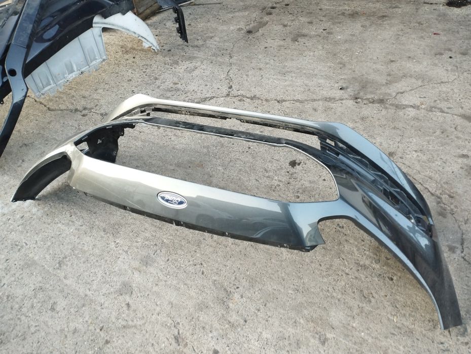 Предна броня за Ford Galaxy mk4 2019