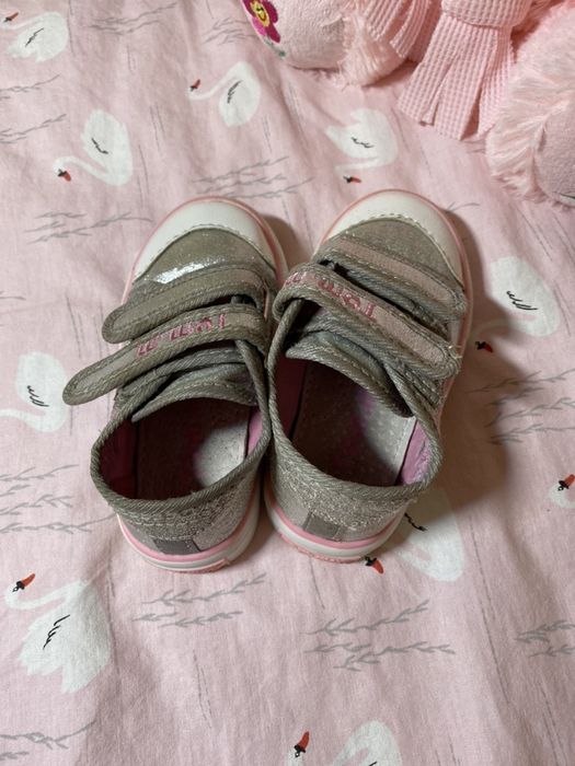 Детские ботиночки для девочки