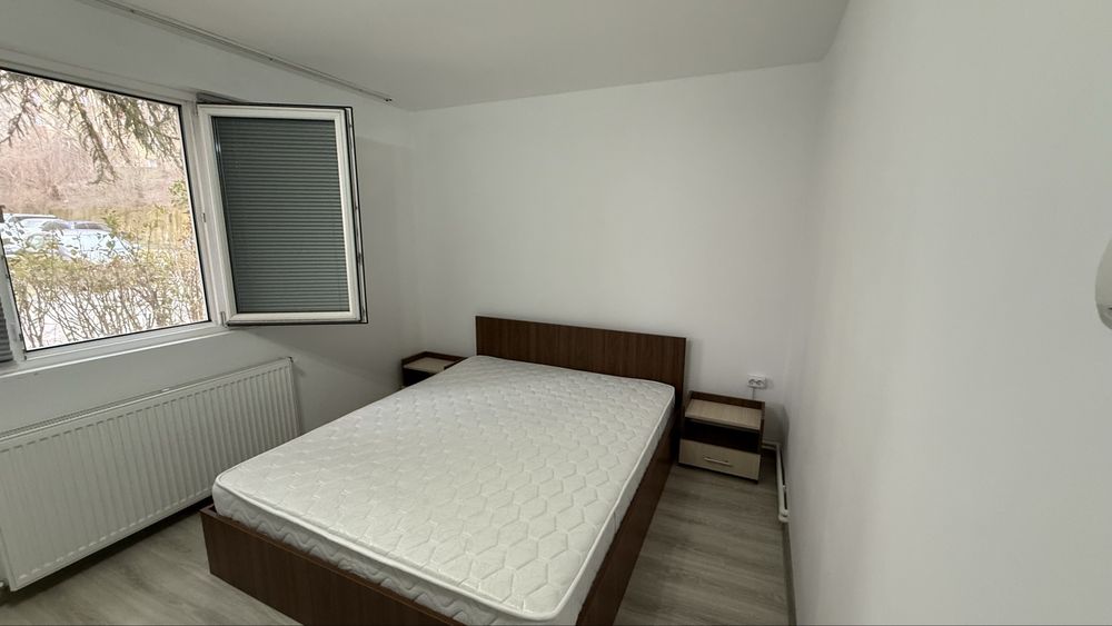 Vand Apartament 2 Camere