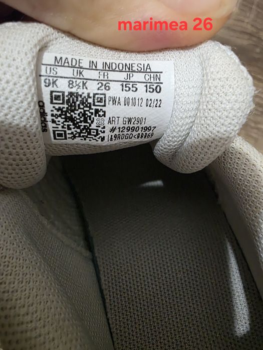 Vand adidasi Adidas unisex mărimea 26 in stare buna