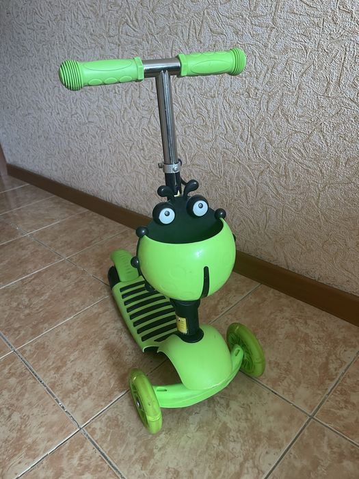 Самокат 5 в 1 отличный