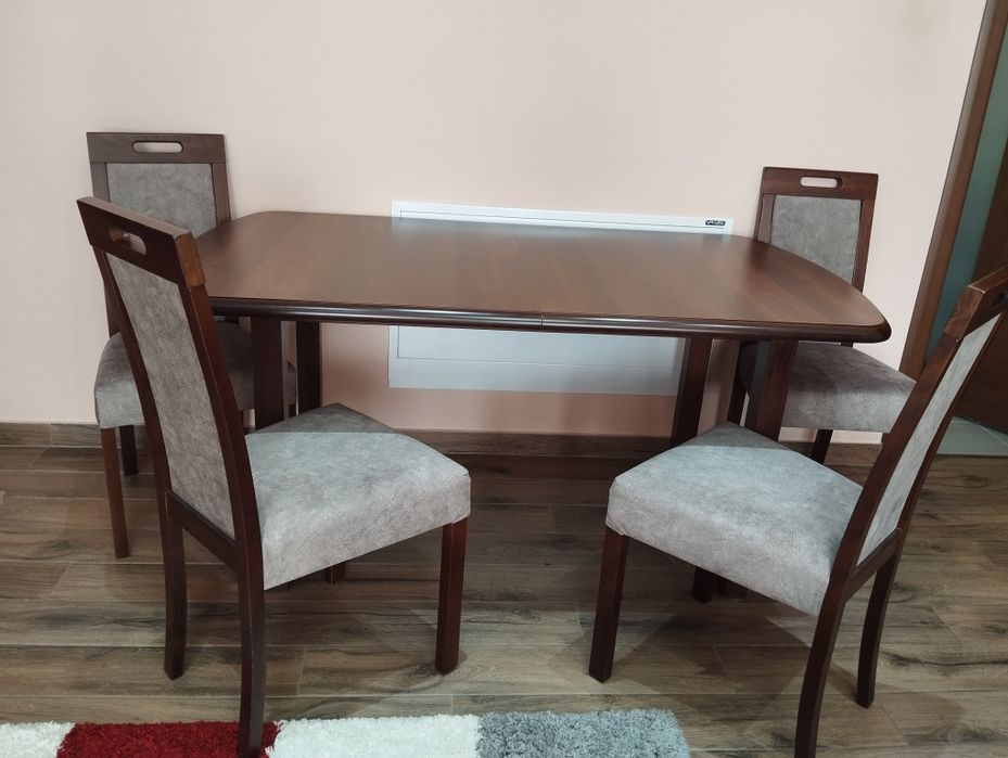 Set masa cu 4 scaune