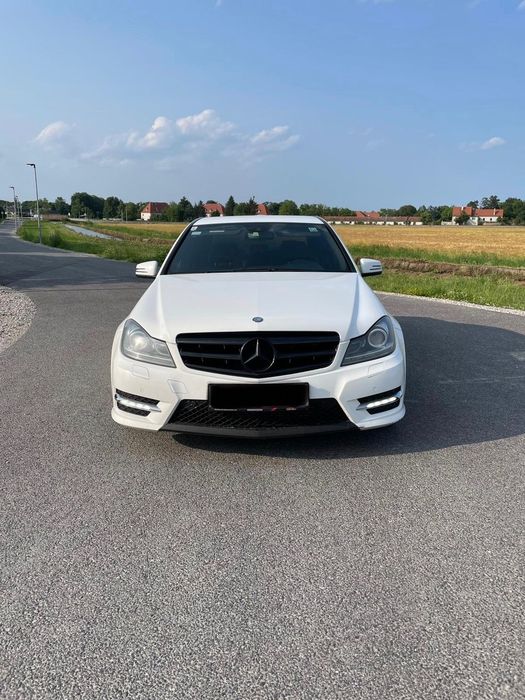 Mercedes-Benz C Mercedes C250 AMG Facelift 204cp / DISTRIBUȚIE SCHIMBATĂ / ÎNTREȚINUT