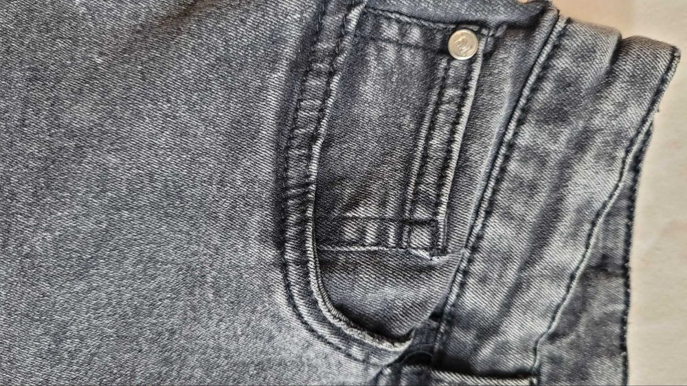 Дамски къси панталонки, дънкови панталони, сиви с ефект на  избелване