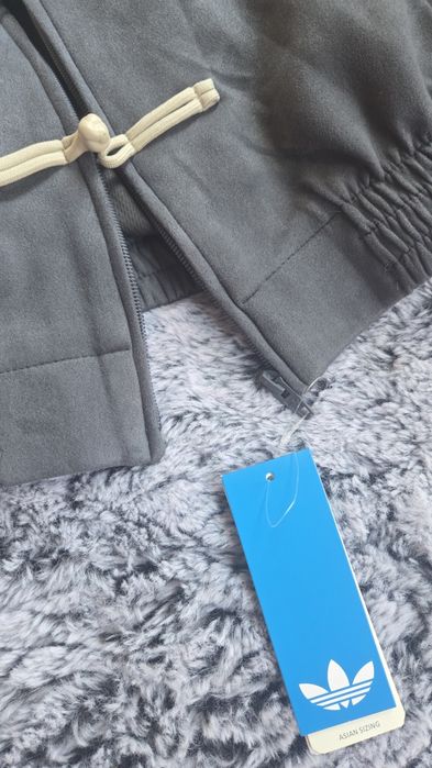Bluză Zipper Adidas