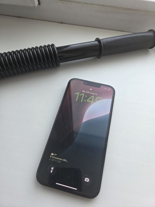 Обменяю iphone 14 в хорошем состоянии