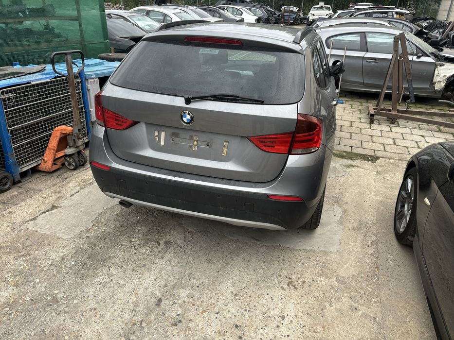 Bara spate BMW X1 E84