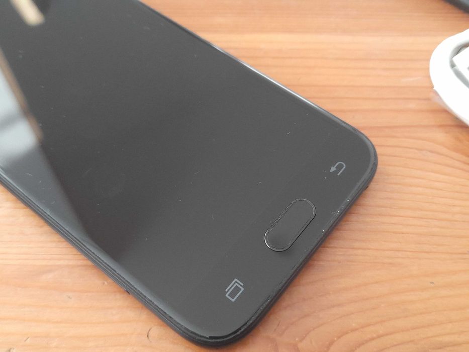 Samsung Galaxy J3 GB 16 GSM Смартфон Самсунг мобилен телефон черен