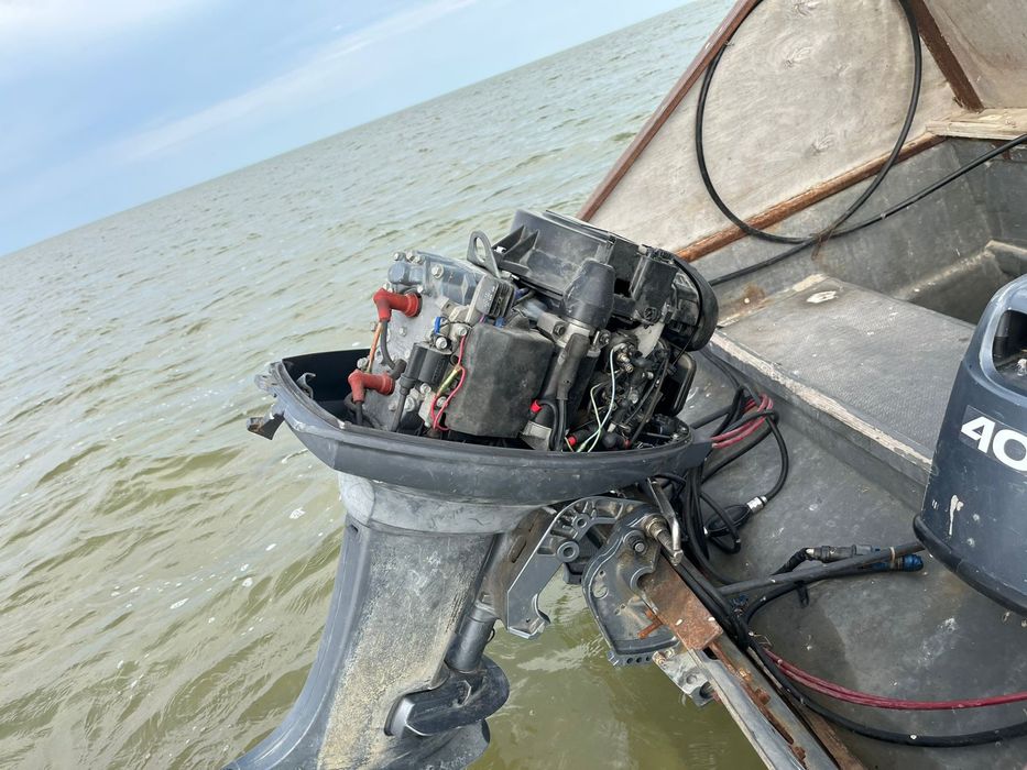 Ямаха 40 тык сатылады 7-10 бударкасымен