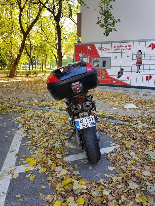 Motocicleta Yamaha fz6 2004