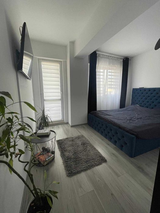 Persoana fizica vând apartament cu 2 camere în CUG ideal residence