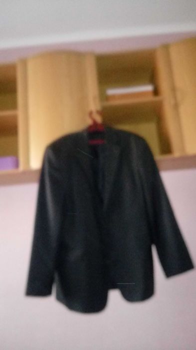 Продам костюм мужской