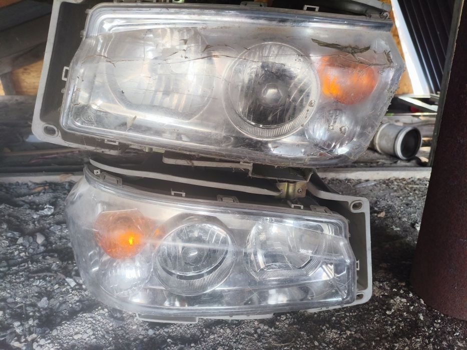 Фара передняя ХОВА КАМАЗ