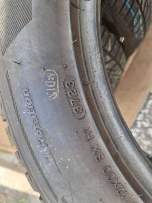 4 Hankook R18 225/55 Зимни гуми  DOT3723