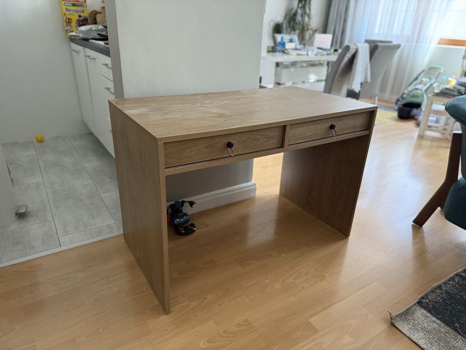 Младежко бюро Plus