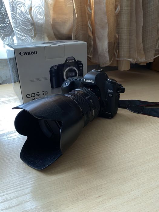 Фотоаппарат Canon 5D Mark 2 Тушка