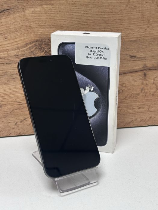 iPhone 15 Pro Max 256gb 90%
