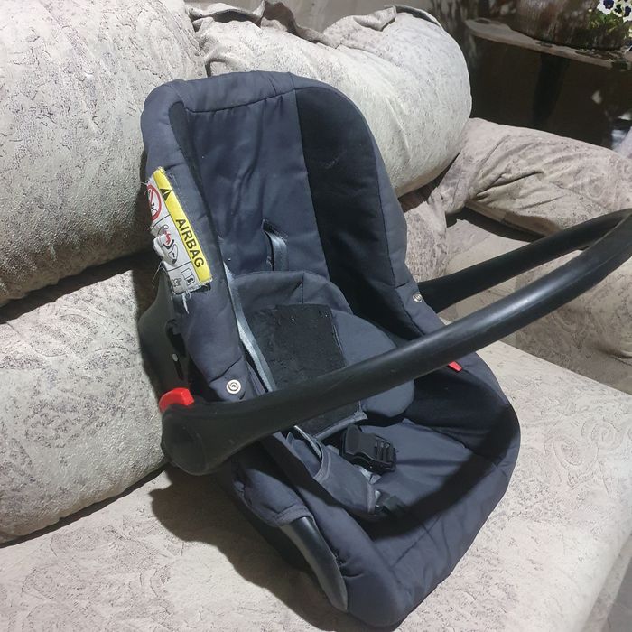 Авто кресло для машины