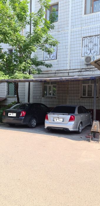 Lasetti sport 2011 торг у капота