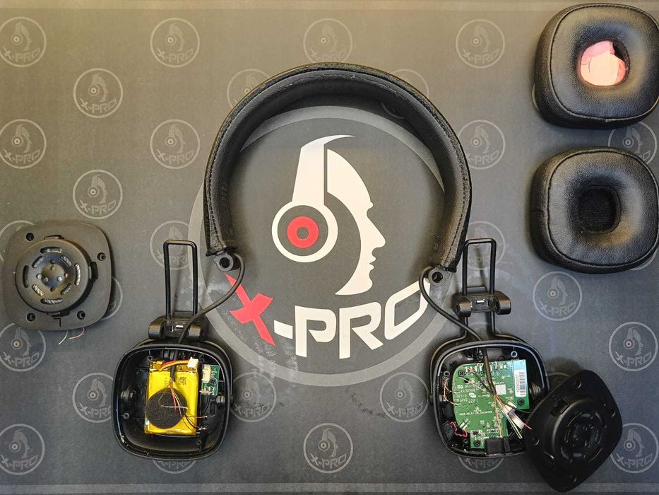 Ремонт наушников Marshall JBL Sony Bose HyperX Алматы