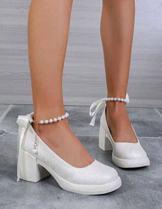 Дамски официални обувки размер 40