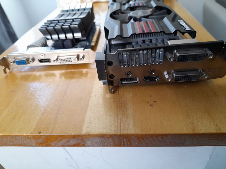 Placa video gaming Asus Nvidia Gt520