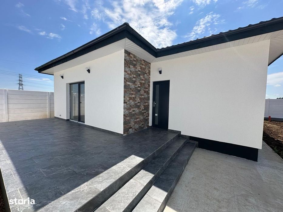 Casa in Clinceni - toate utilitatile - placa de beton