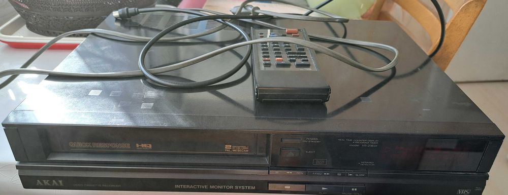 Видео рекордер AKAI VHS