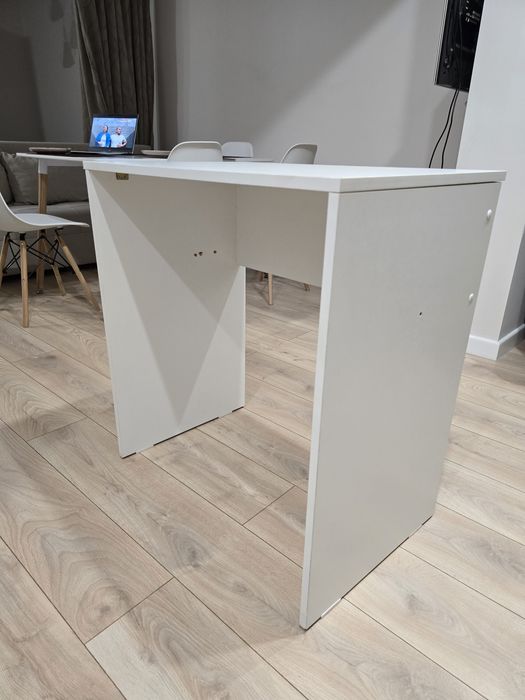 Стол компьютерный