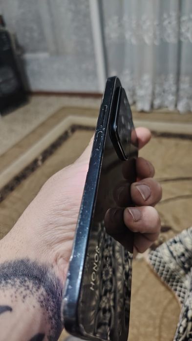 Продам HONOR 200lite
