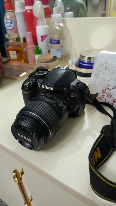Nikon 3100 foto.video aparat