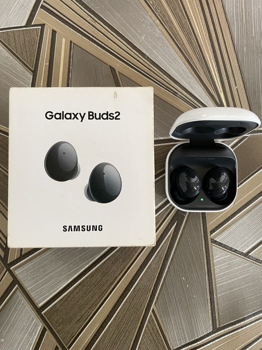 Наушники Galaxy Buds 2
