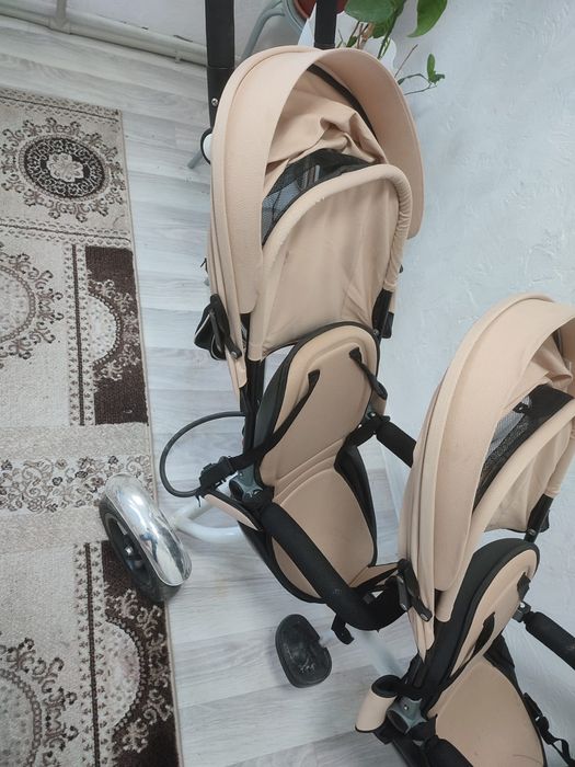 Велосипед для близняшек