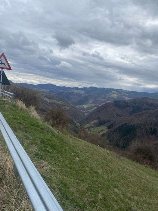 Vând teren la Marisel Cluj