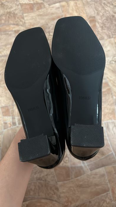 Туфли женские 37 размер