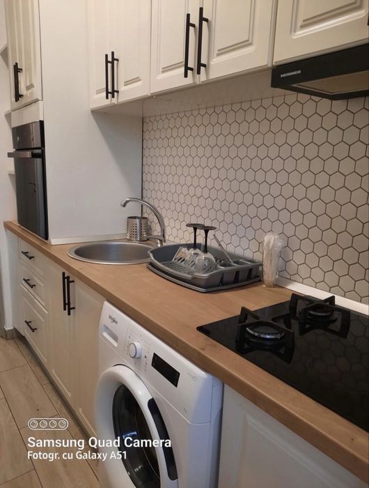 Închiriez apartament floresti 380€