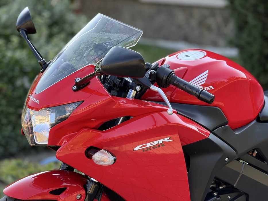 Honda CBR125 2014 A1-16Ani impecabil! (Nu cb yamaha yzf mt ninja)