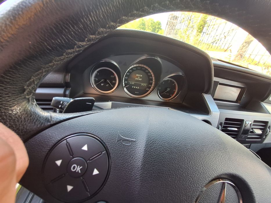 Mercedes GLK 4 Matic Blue Efficient 2,2 CDI
8 200 €

Promovează
R