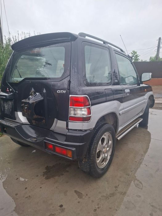 Dezmembrez pajero pinin 1.8 si 2.0 gdi