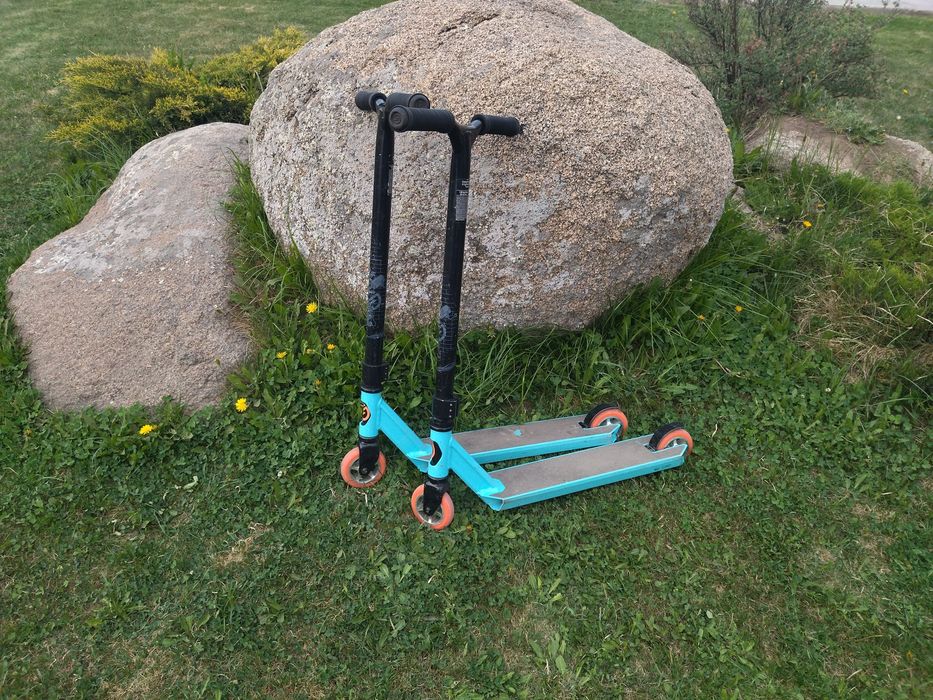 Продам самокат детский